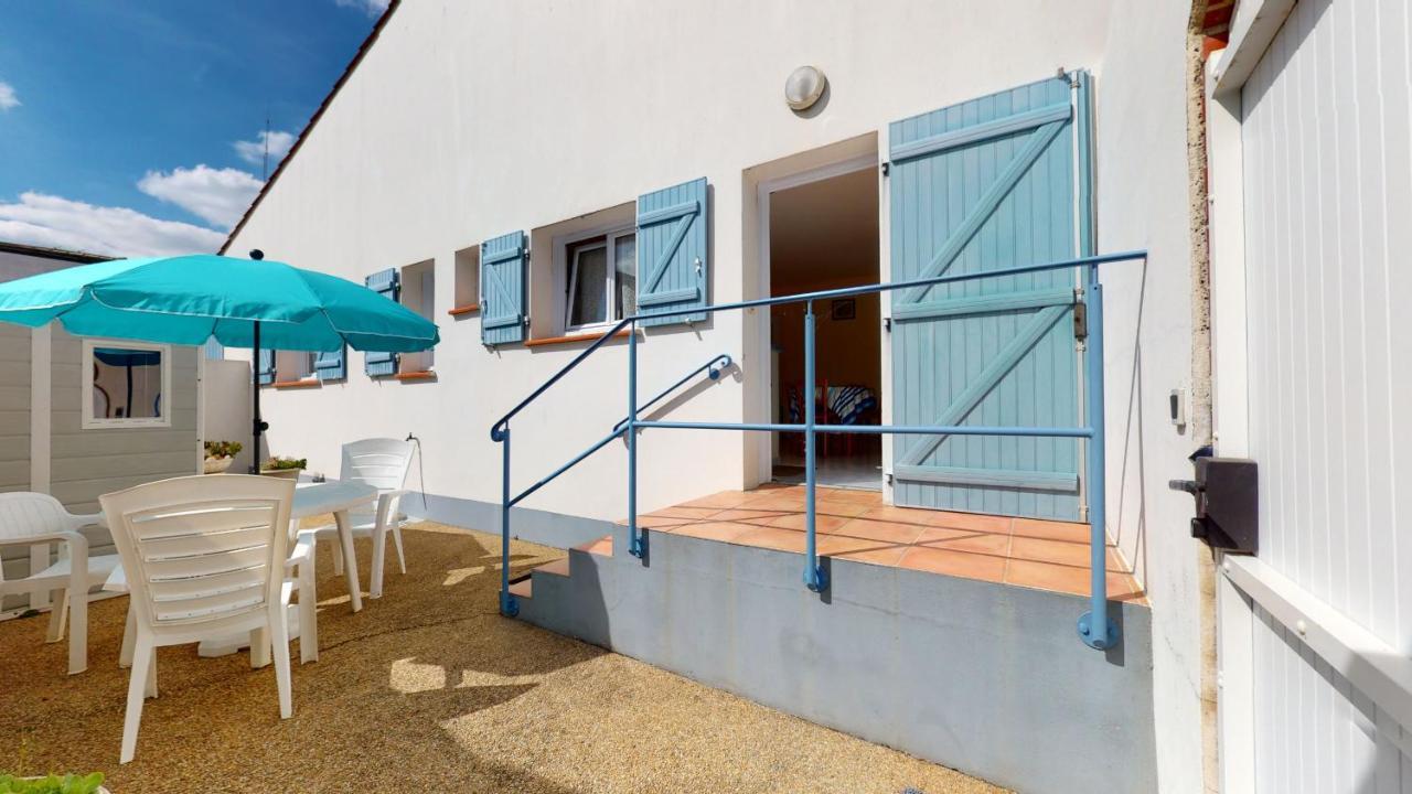 La Terrasse Du Port De Gilles Holiday home *