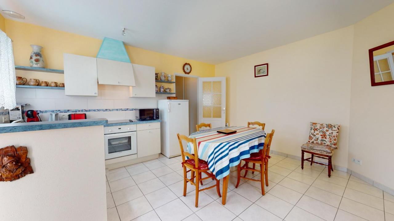 La Terrasse Du Port De Gilles Holiday home *